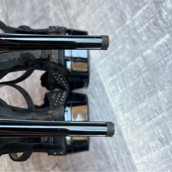 Bruno Magli Suede Leather Heels Sandals Ankle Strap Size 39 Black Butterfly - Picture 8 of 14